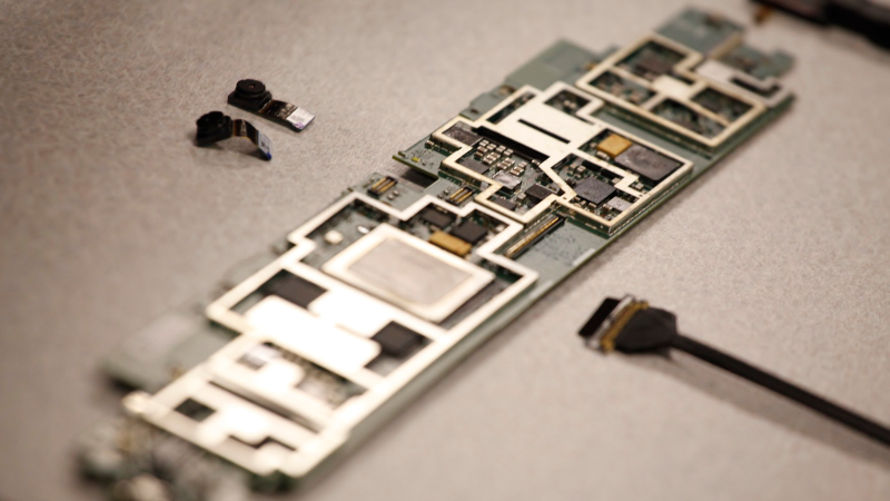 Illustration for article titled Inside Surface: Microsoft's Insane Quest for Gadget Perfection
